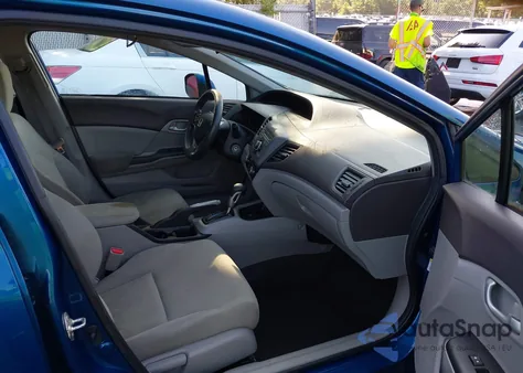 2012 Honda Civic Lx z USA, uszkodzony, nr VIN 19XFB2F55CE034286